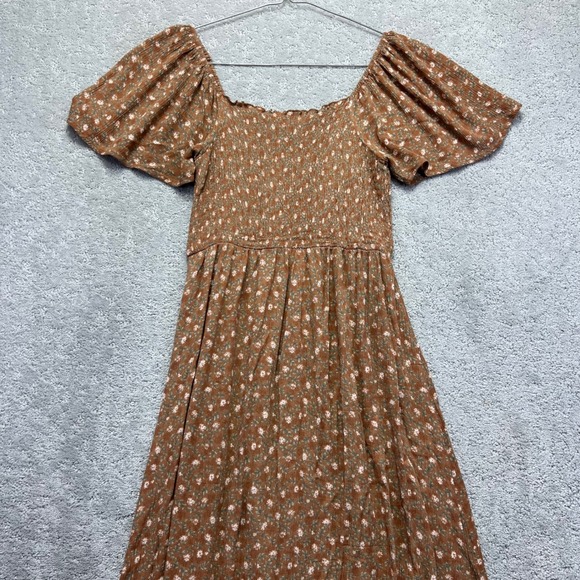 heyson Dresses & Skirts - Heyson Dress Womens Small Brown Floral Smocked Flutter Sleeve Maxi Rayon